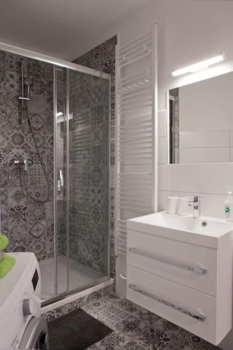 Prague Center Apartment With Fireplace Bagian luar foto